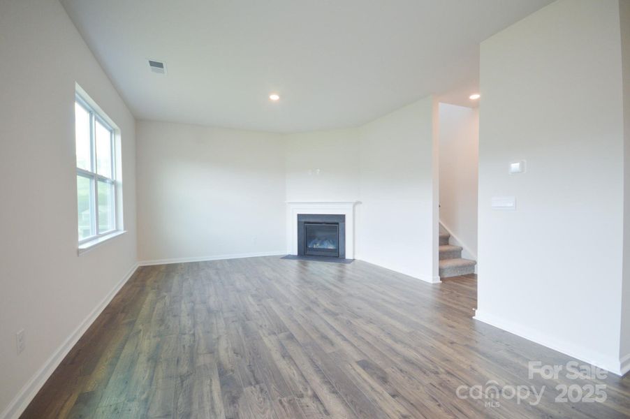 Spacious, unfurnished interior of a new home in Valleywood Farms, Waynesville (Image 14). Spacious, unfurnished interior of a new home in Valleywood Farms, Waynesville (Image 14).