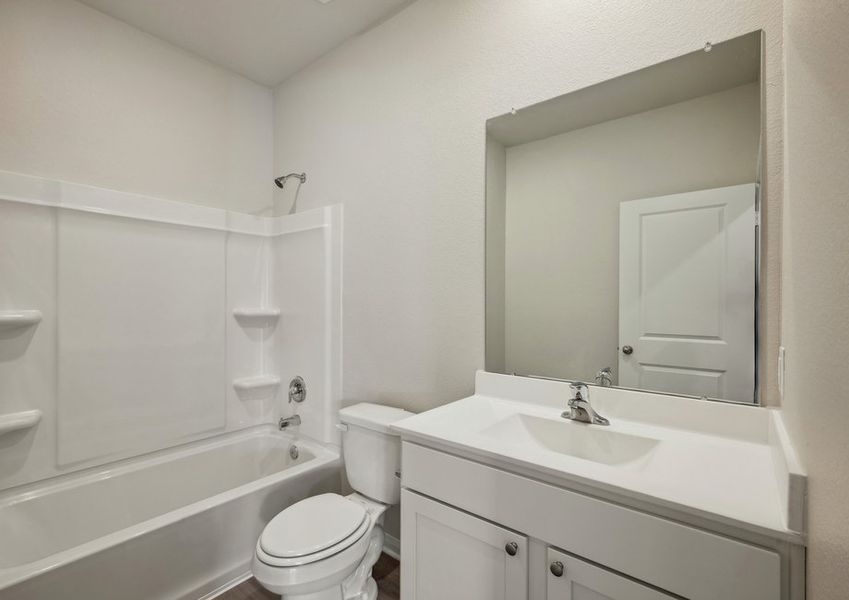 Secondary bathroom with a shower/tub combination Secondary bathroom with a shower/tub combination