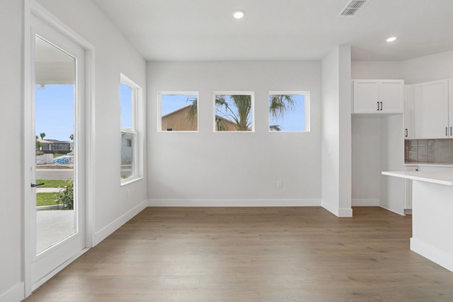 The Cecelia - Dining