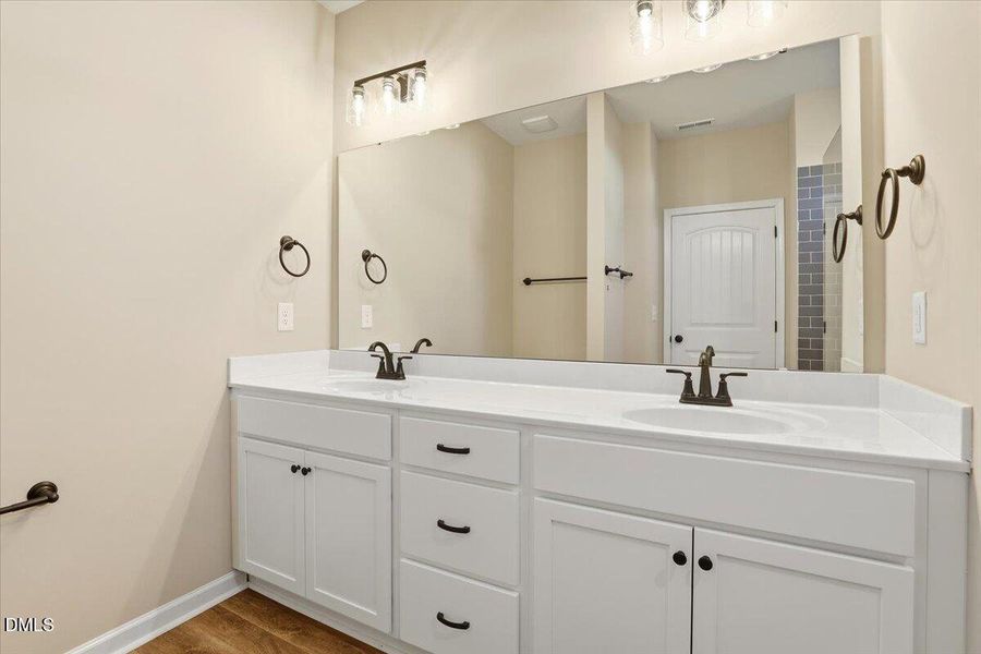 25-9300 Bear Run Ln-25