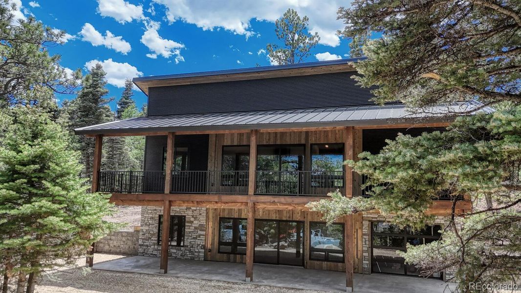 Image 28 of a home in .