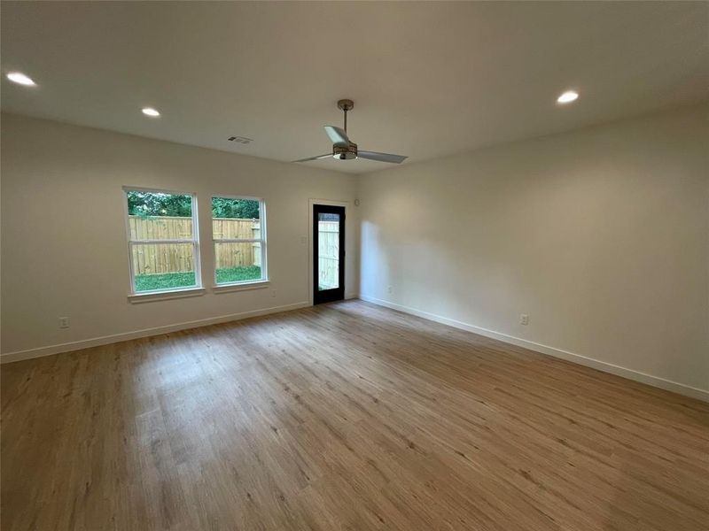 Image 5 of a home in .