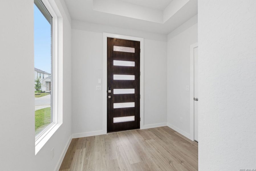 Spacious, unfurnished interior of a new home in Talley Fields, San Antonio (Image 28).