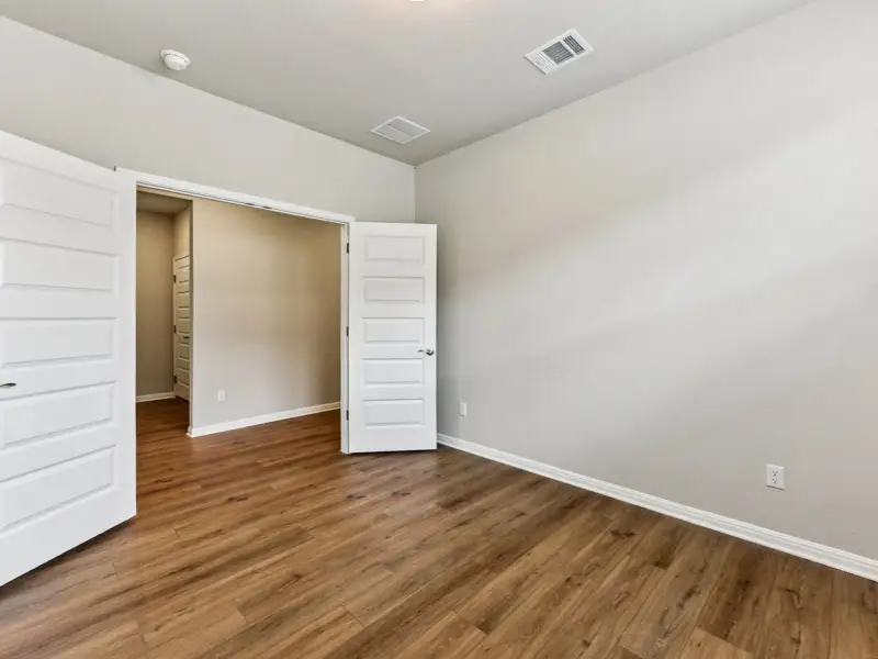 Spacious, unfurnished interior of a new home in Big Sky Ranch - Executive Collection, Dripping Springs (Image 15). Spacious, unfurnished interior of a new home in Big Sky Ranch - Executive Collection, Dripping Springs (Image 15).