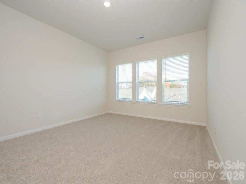 Spacious, unfurnished interior of a new home in Encore at Streamside - Classic Series, Waxhaw (Image 29).