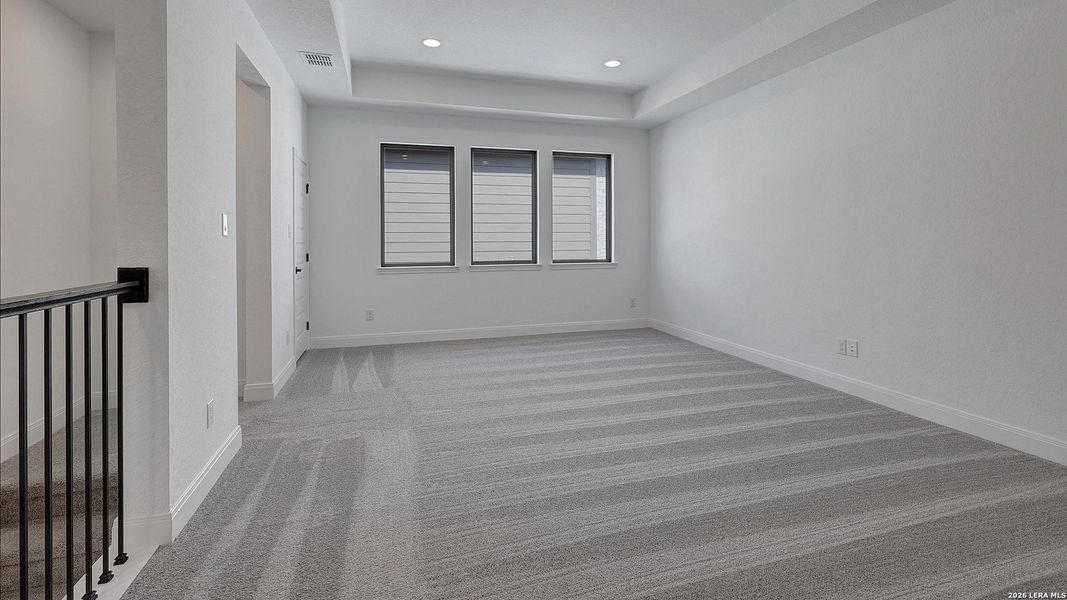 Spacious, unfurnished interior of a new home in Kallison Ranch, San Antonio (Image 21).