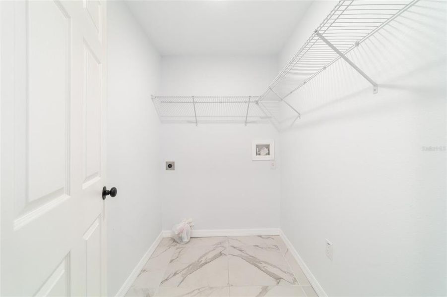 Spacious, unfurnished interior of a new home in , Dunnellon (Image 44). Spacious, unfurnished interior of a new home in , Dunnellon (Image 44).