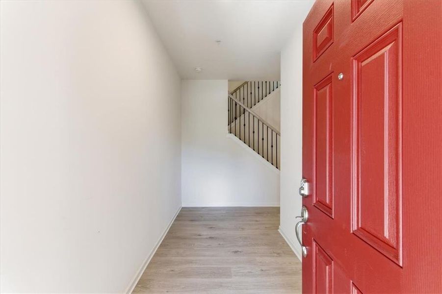 Spacious, unfurnished interior of a new home in Park View Reserve, Mableton (Image 19).