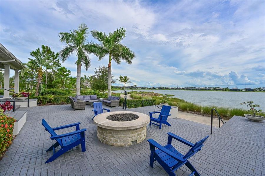Community amenities in LakeHouse Cove at Waterside, Sarasota (Image 32).