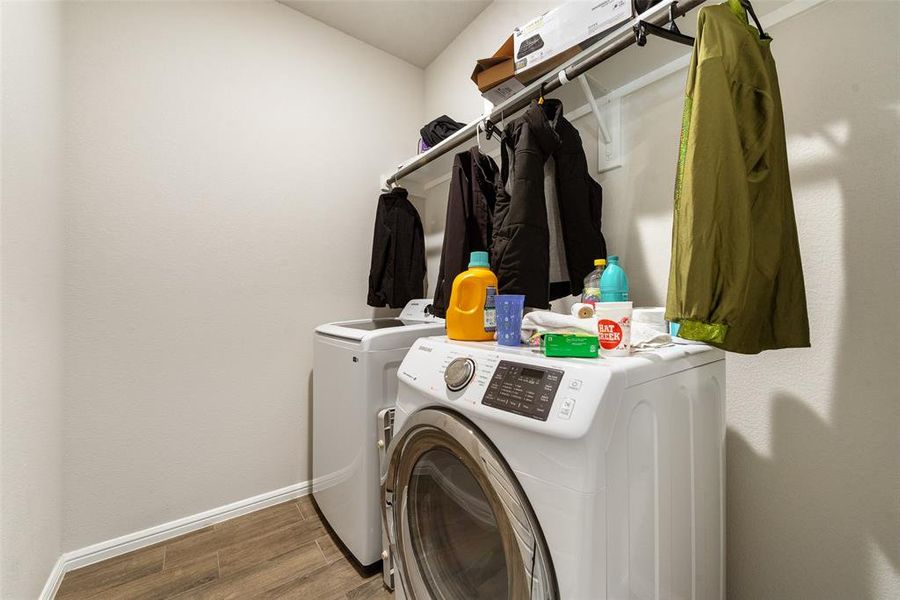 Close-up of interior finishes inside a home in Hunters Ridge, Crowley (Image 20).