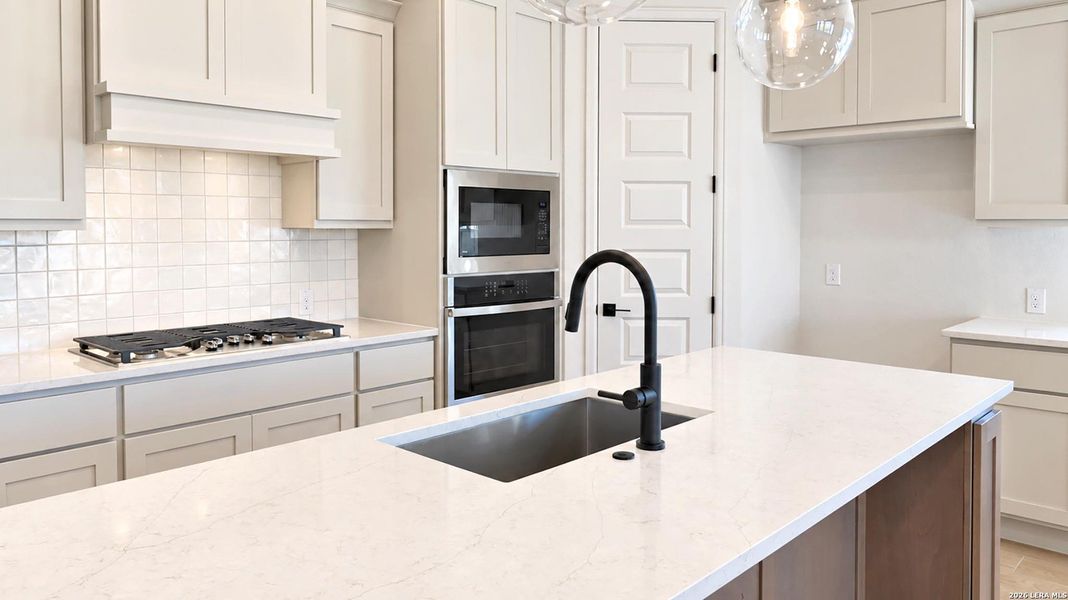 Furnished interior view inside a new home in Mayfair, New Braunfels (Image 9).