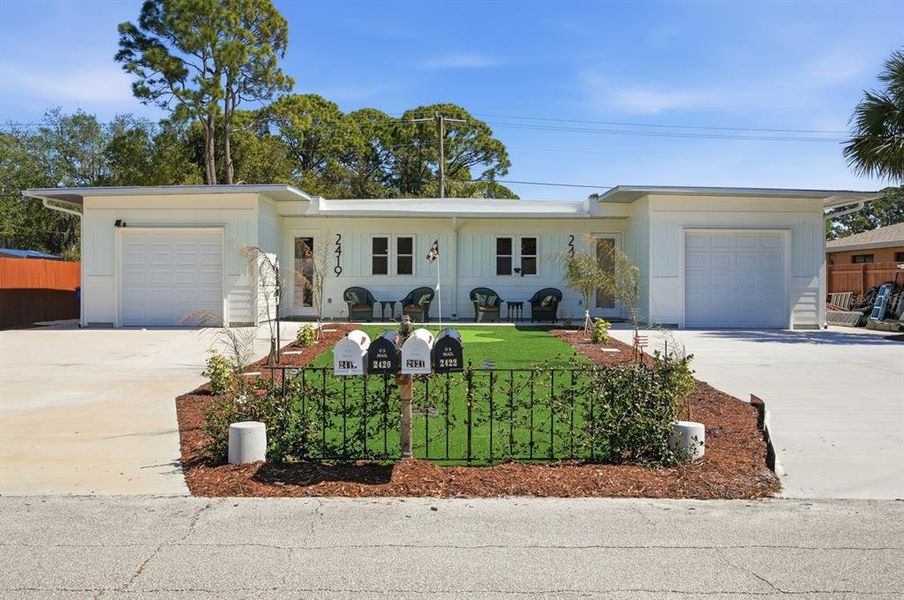 Community amenities in , Edgewater (Image 20). Community amenities in , Edgewater (Image 20).