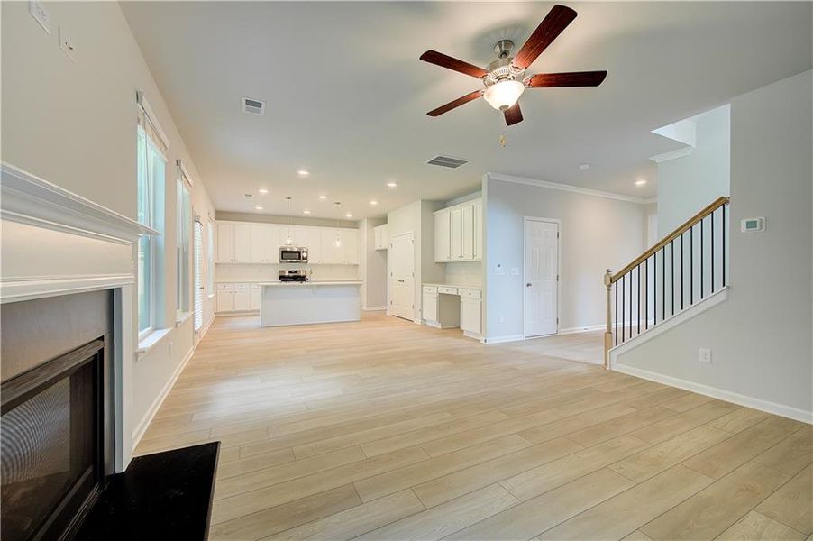 Spacious, unfurnished interior of a new home in Cooper Park, McDonough (Image 20).