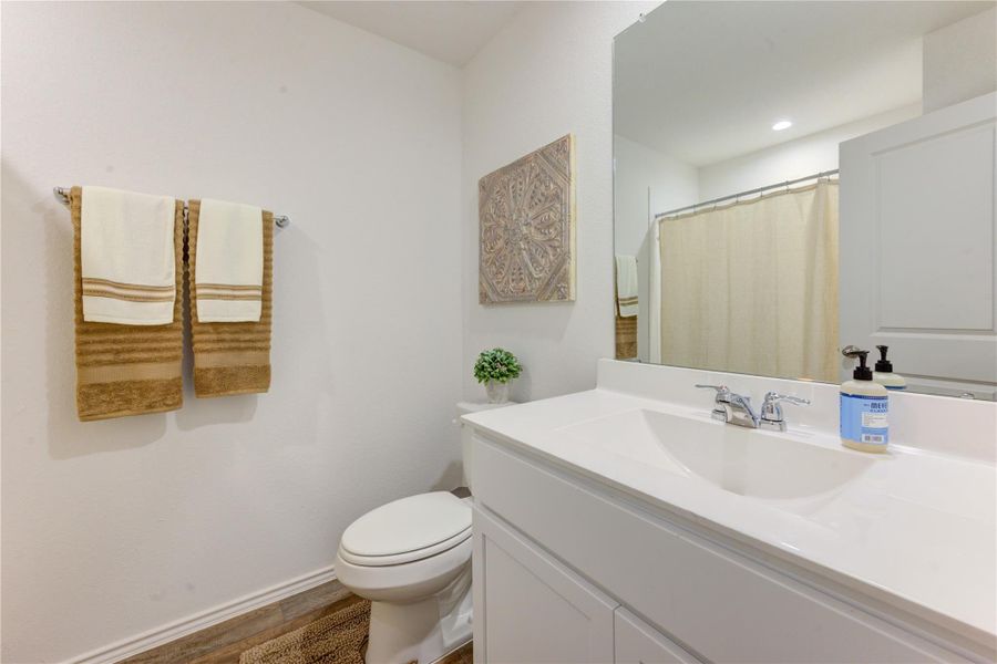 Furnished interior view inside a new home in , Fulshear (Image 40).