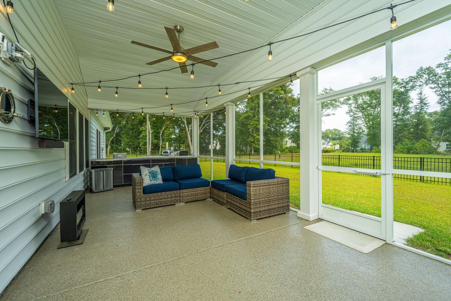 Furnished interior view inside a new home in Saint John's Lake: Coastal Collection, Johns Island (Image 33).