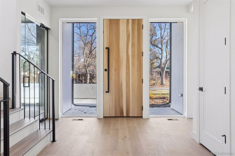 Spacious, unfurnished interior of a new home in , Denver (Image 30).