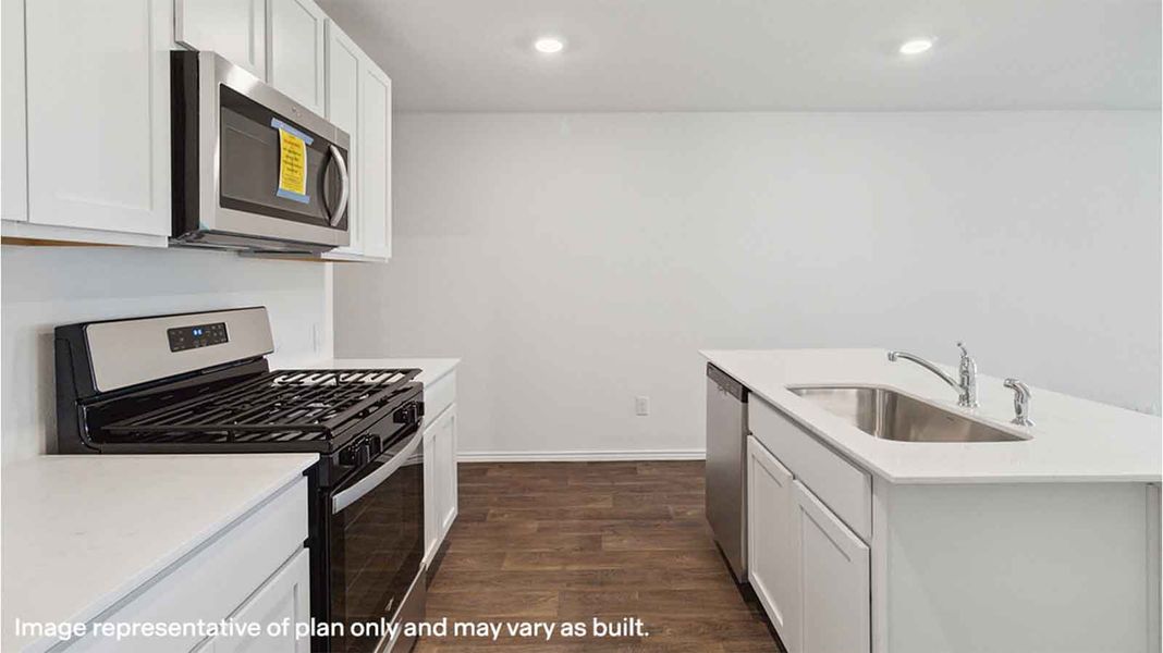 Representative furnished interior of a home built from the CAPROCK by D.R. Horton in Canterra Creek 45' and 50' Homesites, Iowa Colony (Image 6). Representative furnished interior of a home built from the CAPROCK by D.R. Horton in Canterra Creek 45' and 50' Homesites, Iowa Colony (Image 6).