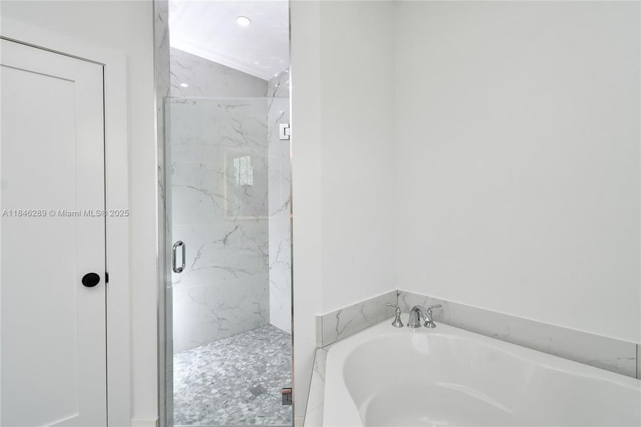 Furnished interior view inside a new home in , Lehigh Acres (Image 11). Furnished interior view inside a new home in , Lehigh Acres (Image 11).