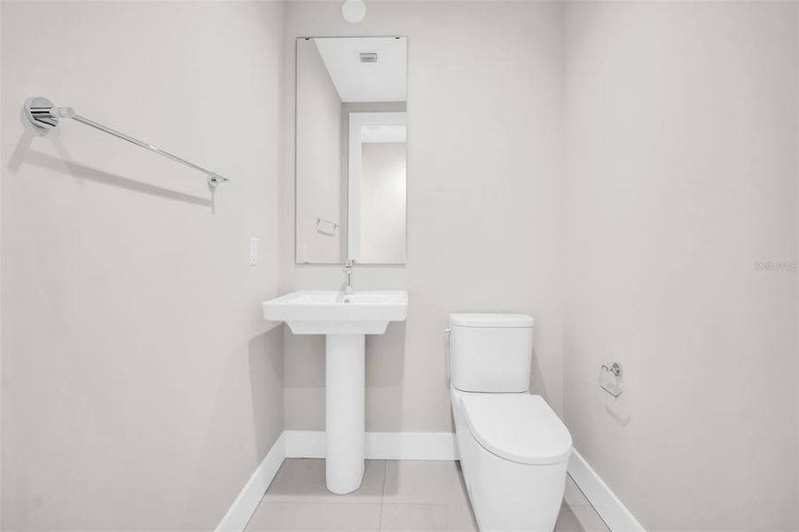 Furnished interior view inside a new home in , St. Petersburg (Image 53).