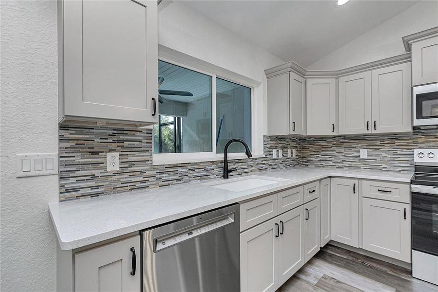 Furnished interior view inside a new home in , Dunnellon (Image 16).