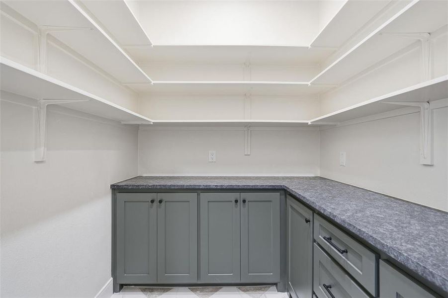 Image 33 of a home in .