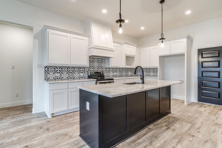 Representative furnished interior of a home built from the Dallington by Trinity Classic Homes in Zion Trails, Poolville (Image 2). Representative furnished interior of a home built from the Dallington by Trinity Classic Homes in Zion Trails, Poolville (Image 2).