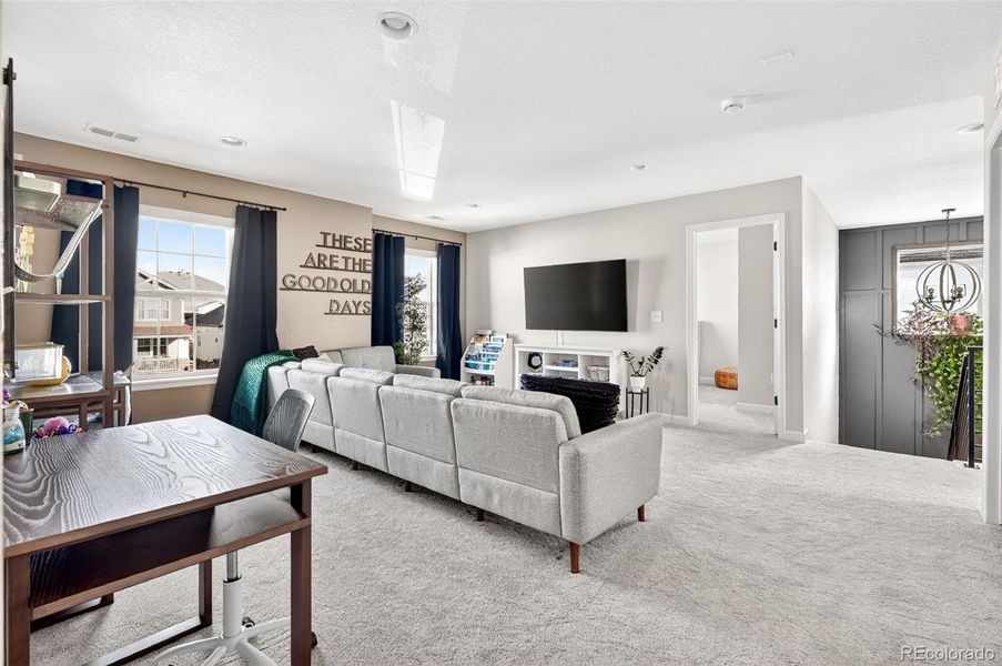 Furnished interior view inside a new home in Colliers Hill, Erie (Image 43). Furnished interior view inside a new home in Colliers Hill, Erie (Image 43).