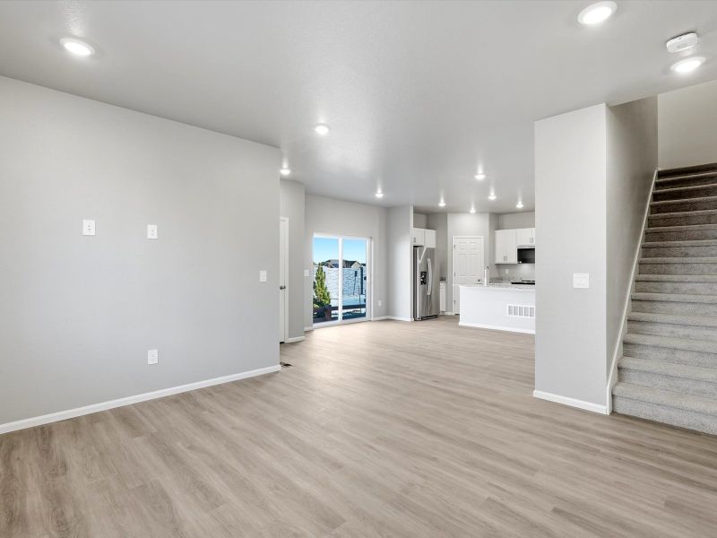 Spacious, unfurnished interior of a new home in York Station, Thornton (Image 9).