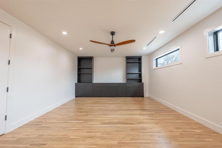 Spacious, unfurnished interior of a new home in , Dallas (Image 18). Spacious, unfurnished interior of a new home in , Dallas (Image 18).