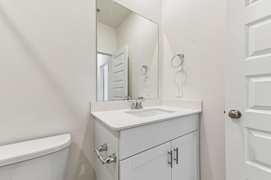 Furnished interior view inside a new home in Kemah Crossing - City Series, Kemah (Image 11).