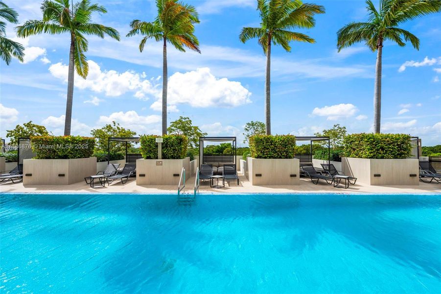 Community amenities in , Coral Gables (Image 44). Community amenities in , Coral Gables (Image 44).