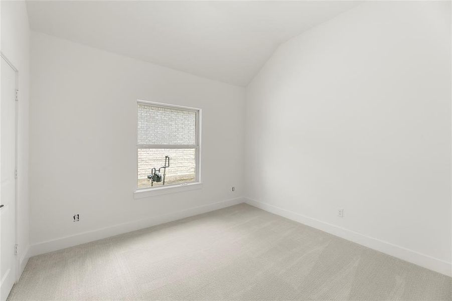 07. 2409 Belmont - Bed 2