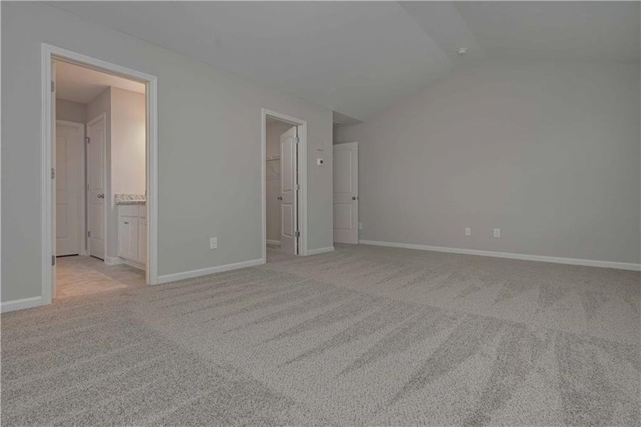 Spacious, unfurnished interior of a new home in , Newnan (Image 22). Spacious, unfurnished interior of a new home in , Newnan (Image 22).
