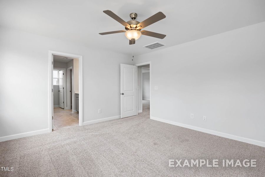 Spacious, unfurnished interior of a new home in Gregory Village, Lillington (Image 20).