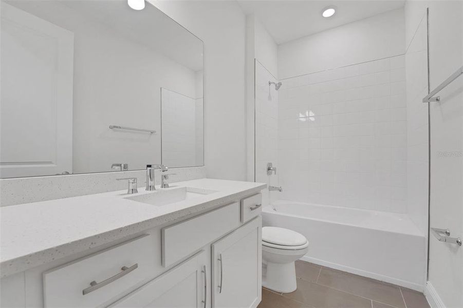 Furnished interior view inside a new home in Seaire, Parrish (Image 7). Furnished interior view inside a new home in Seaire, Parrish (Image 7).