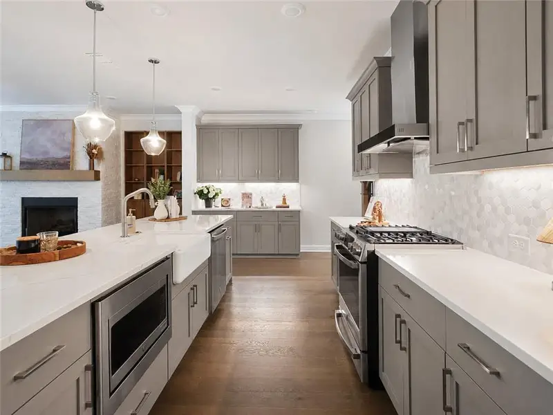 Furnished interior view inside a new home in , Johns Creek (Image 8).
