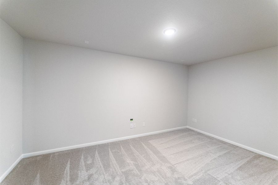 Spacious, unfurnished interior of a new home in Westridge, McKinney (Image 41).