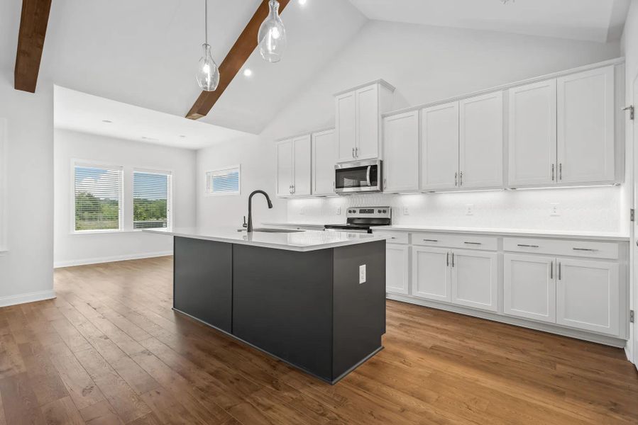 The Roseland II C Kitchen The Roseland II C Kitchen