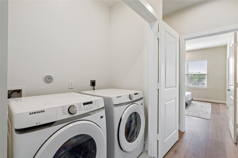 Furnished interior view inside a new home in Willowbend Point, Houston (Image 33).