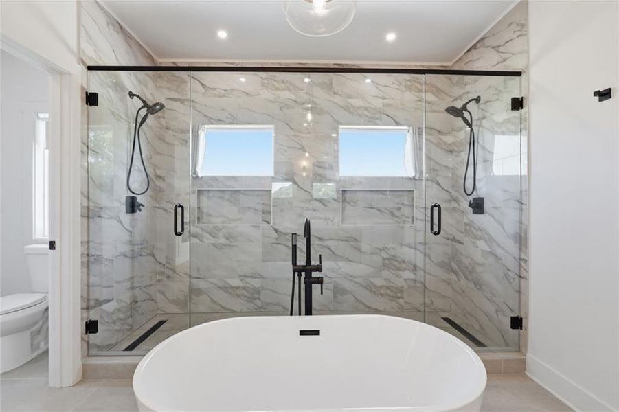 Furnished interior view inside a new home in , Clermont (Image 15).
