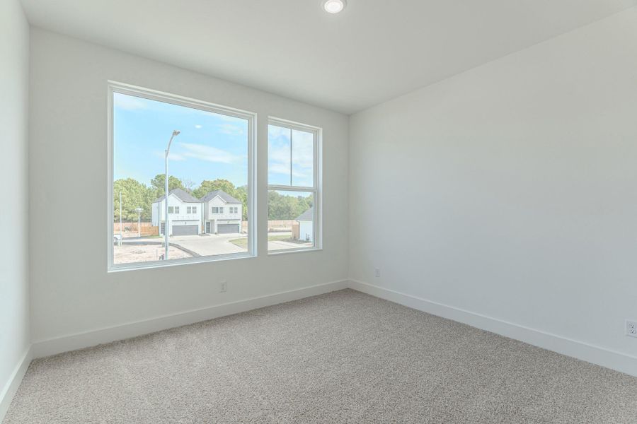 Spacious, unfurnished interior of a new home in , Houston (Image 32).