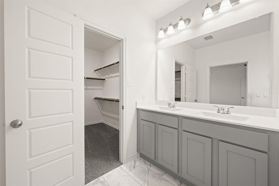 1906 Cheyenne- Primary Suite-2064