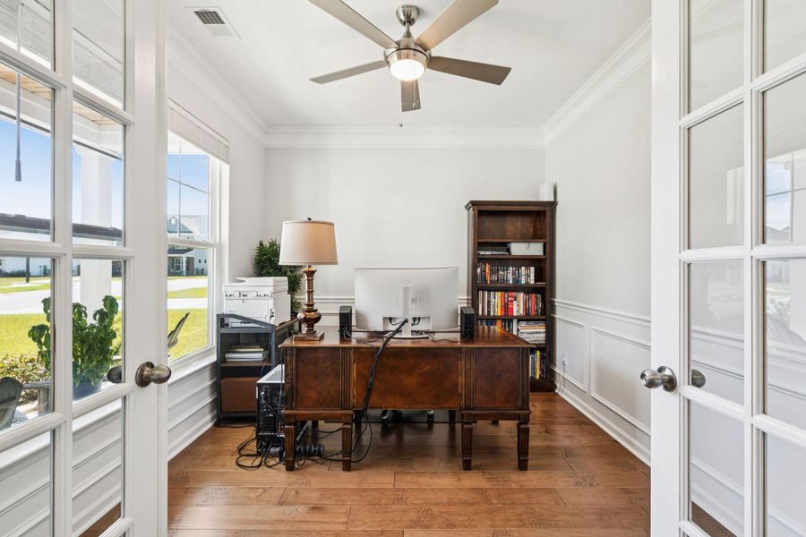 Furnished interior view inside a new home in , Charleston (Image 13).