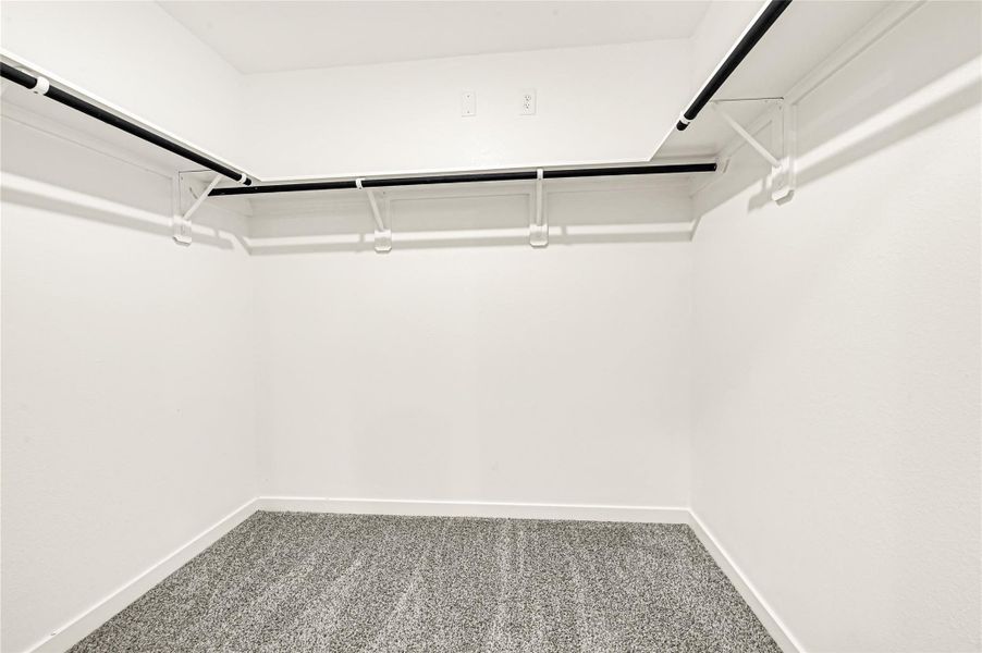 Spacious, unfurnished interior of a new home in Tamarron, Fulshear (Image 27). Spacious, unfurnished interior of a new home in Tamarron, Fulshear (Image 27).