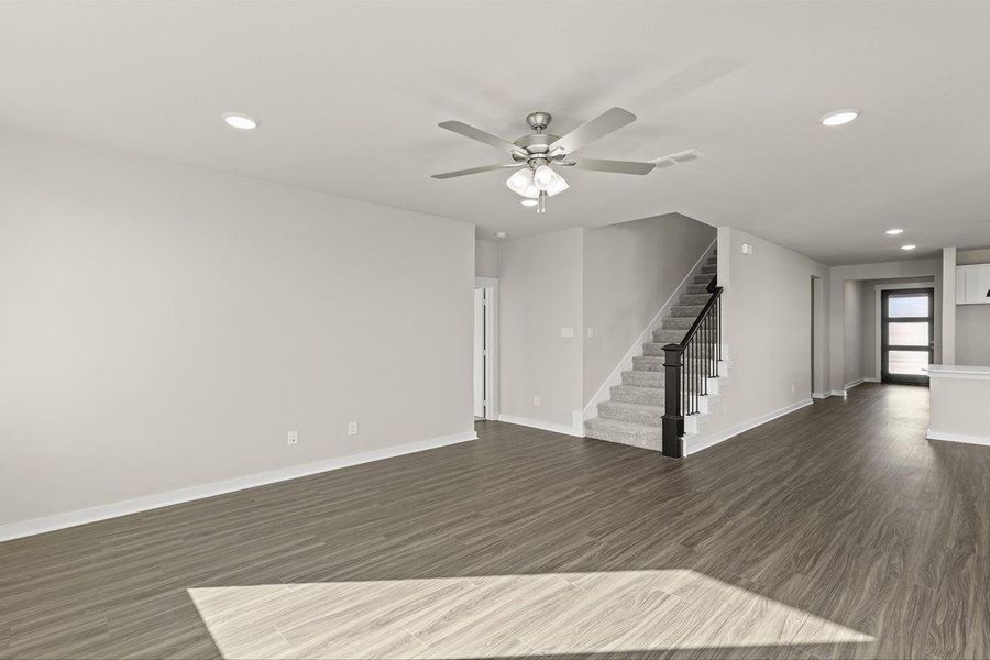 *Representative Photo of the same plan*