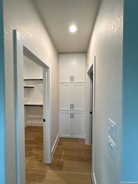Spacious, unfurnished interior of a new home in , Canyon Lake (Image 12). Spacious, unfurnished interior of a new home in , Canyon Lake (Image 12).