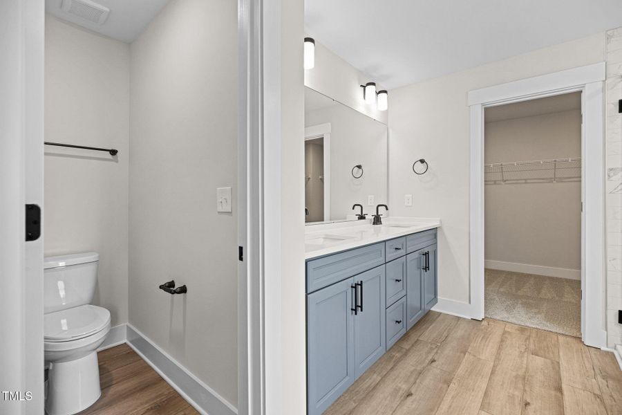 44-web-or-mls-596A7758