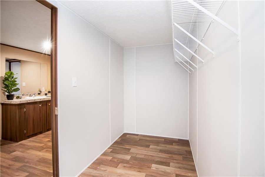 Spacious, unfurnished interior of a new home in , Talking Rock (Image 24).