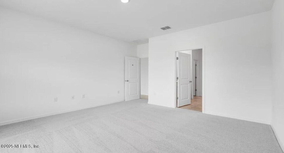 Spacious, unfurnished interior of a new home in Coopers Meadow, Jacksonville (Image 19). Spacious, unfurnished interior of a new home in Coopers Meadow, Jacksonville (Image 19).