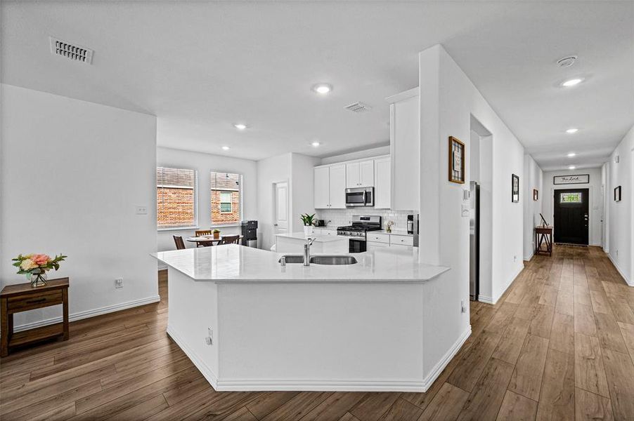 Furnished interior view inside a new home in Azle Grove, Azle (Image 10).